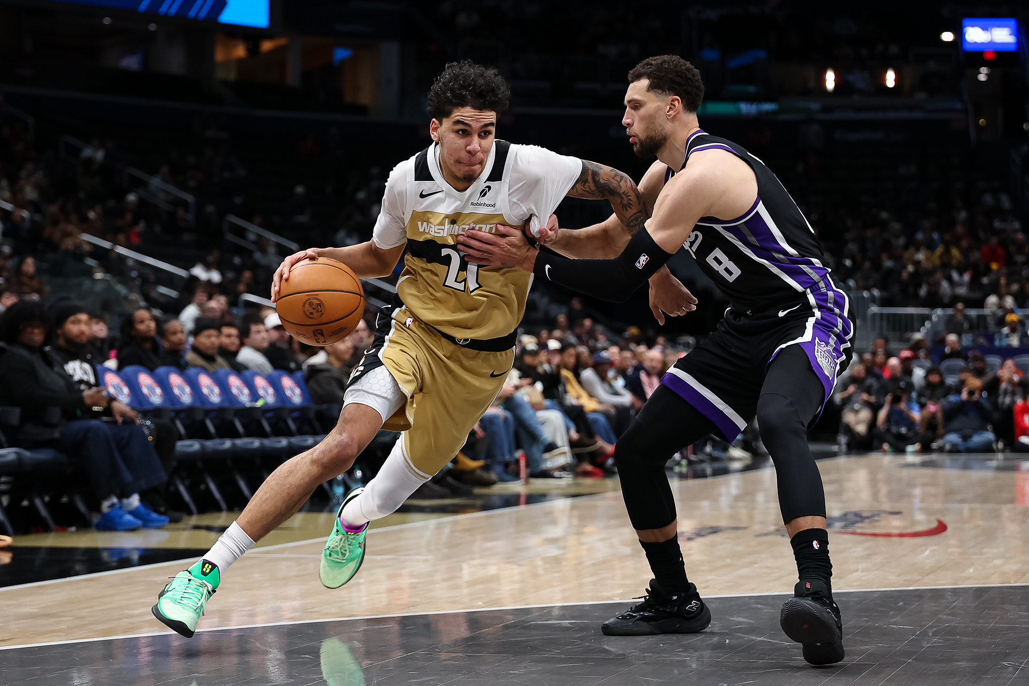 开云官网-莱利18+6巴格利15+5 拉文35+6奇才送国王9连败