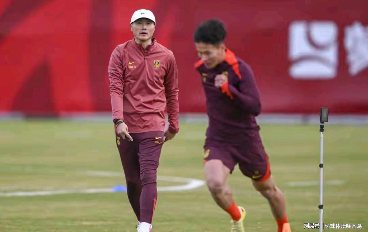 迪拜拉练终章：国足2-2战平乌兹别克斯坦 林良铭谢文能进球