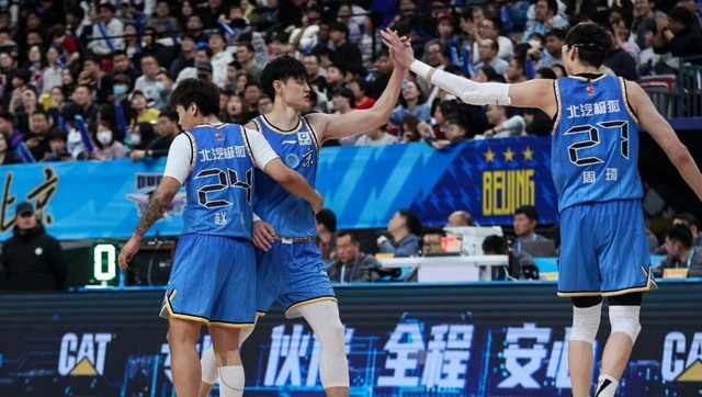 开云-北京首钢拒绝输球！全力淘汰广东宏远，许利民调整阵容，央视直播